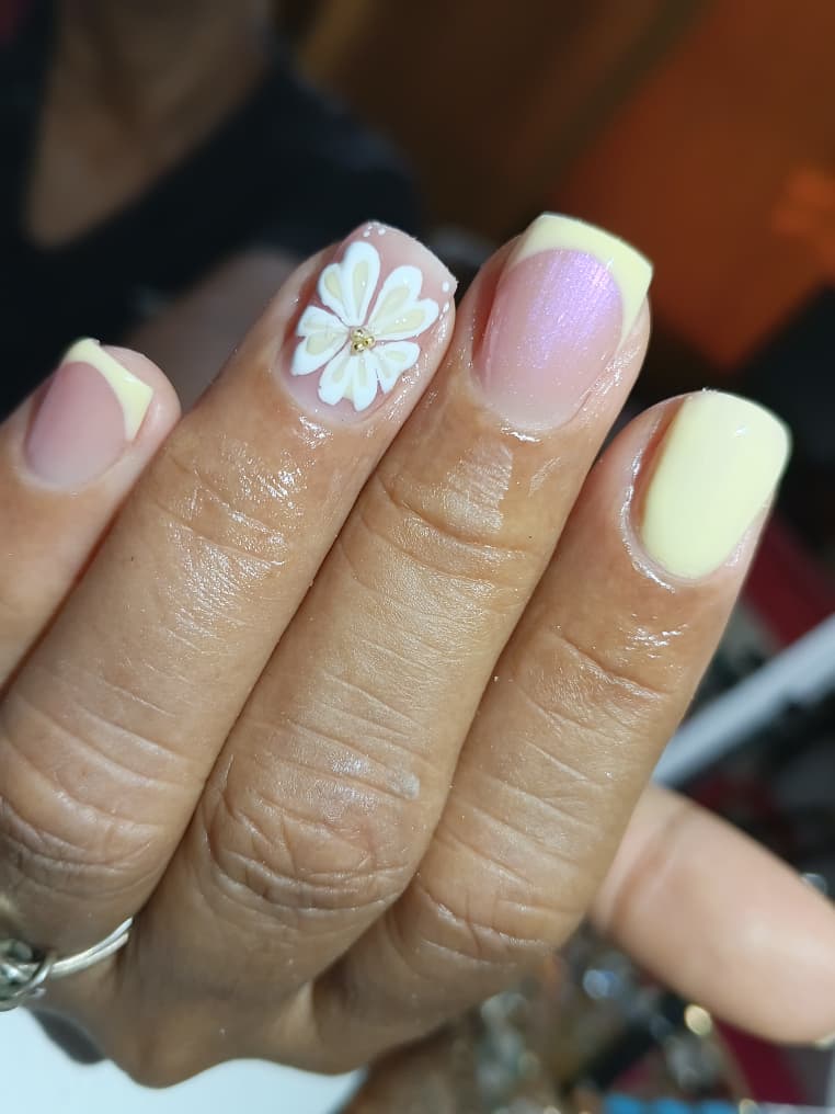 Trabajo de Franyelys Brito - Uñas